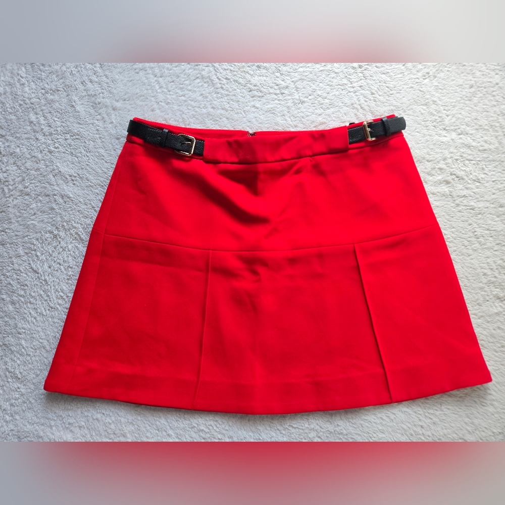 Express Vibrant Red Mini Skirt with Black Belt Sz 4